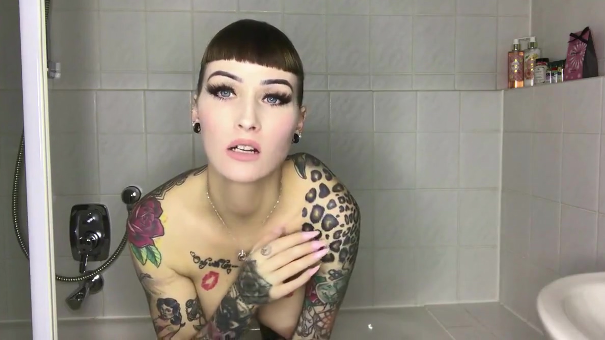 WildcatINK AkA Wildkitten13 - Deeptroat Dildo, gratuite Allemand video de  porno (Jul 1, 2020)